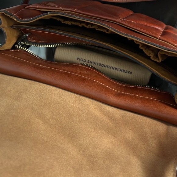 Patricia Nash Saddle Leather bag: Color Tan - Picture 3 of 10